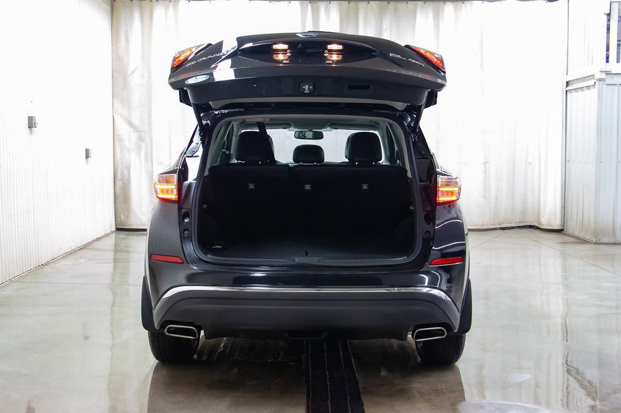 2016 Nissan Murano AWD SL Leather Roof Nav Red Deer AB