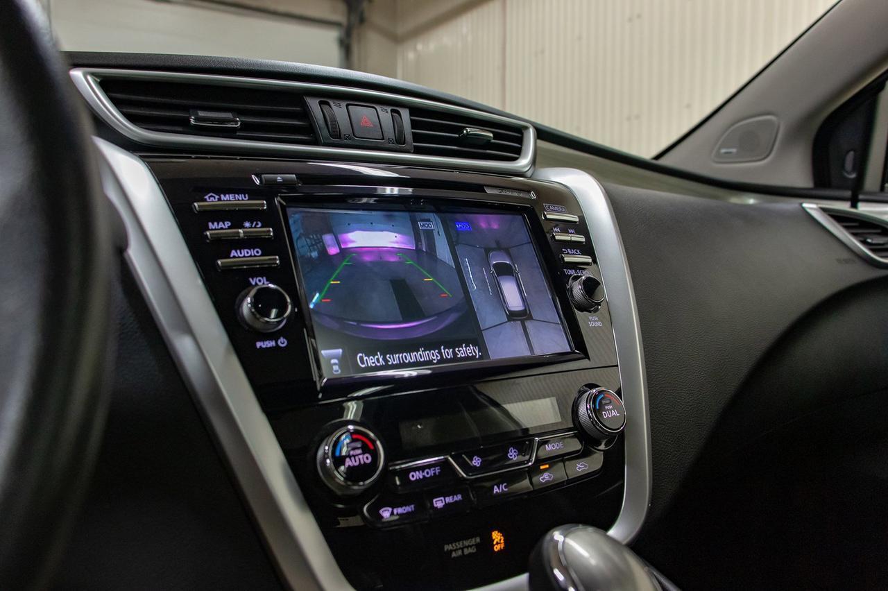 2016 Nissan Murano AWD SL Leather Roof Nav Red Deer AB