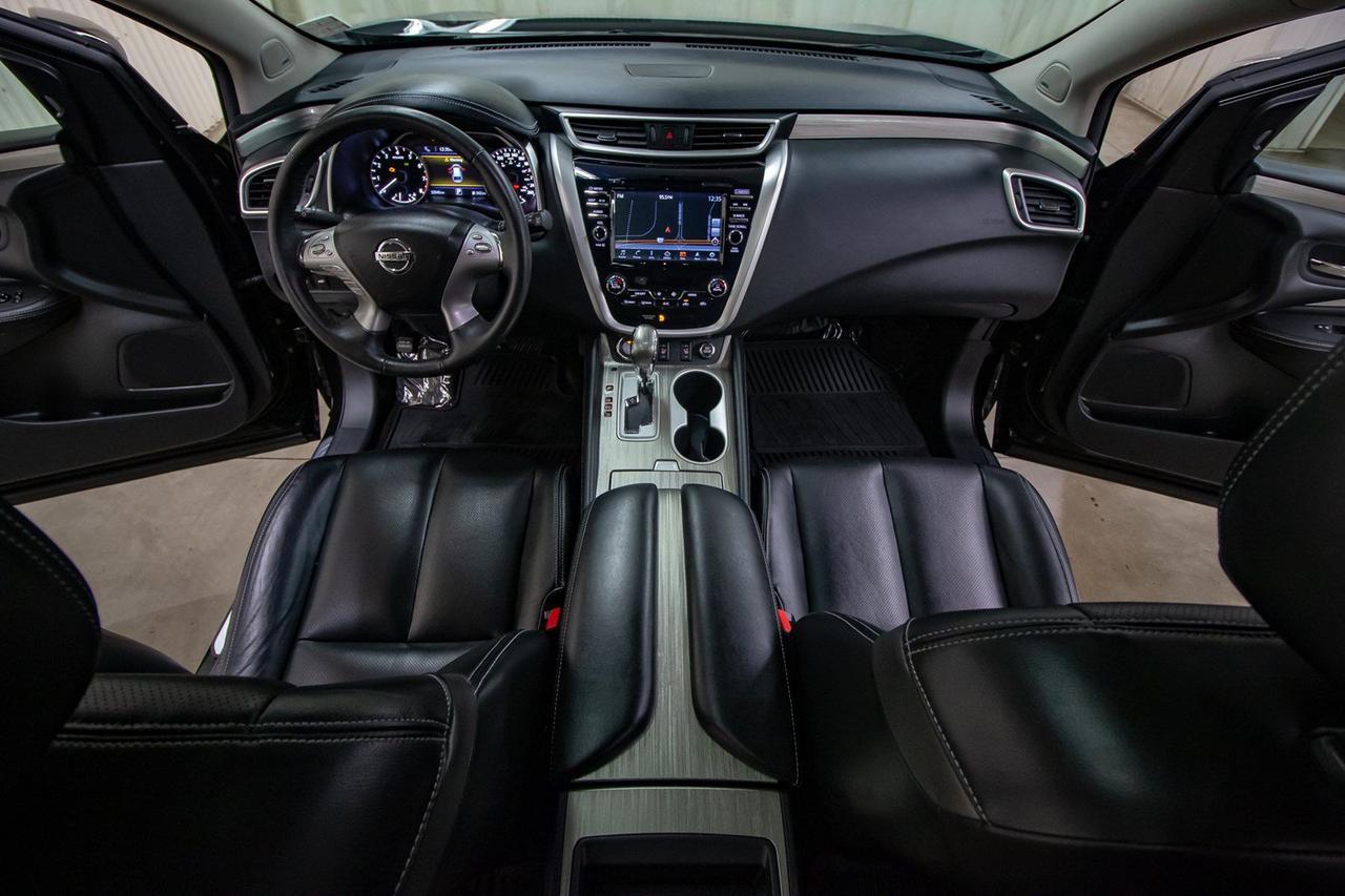 2016 Nissan Murano AWD SL Leather Roof Nav Red Deer AB