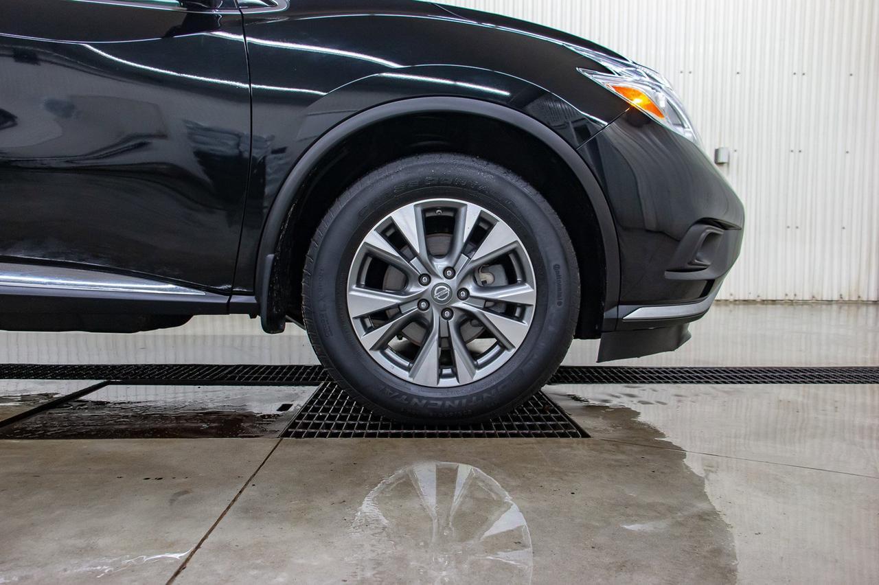 2016 Nissan Murano AWD SL Leather Roof Nav Red Deer AB