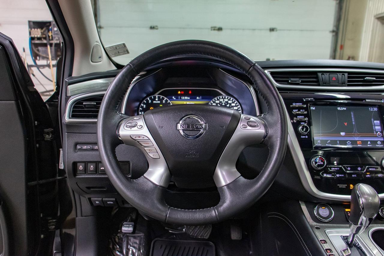 2016 Nissan Murano AWD SL Leather Roof Nav Red Deer AB