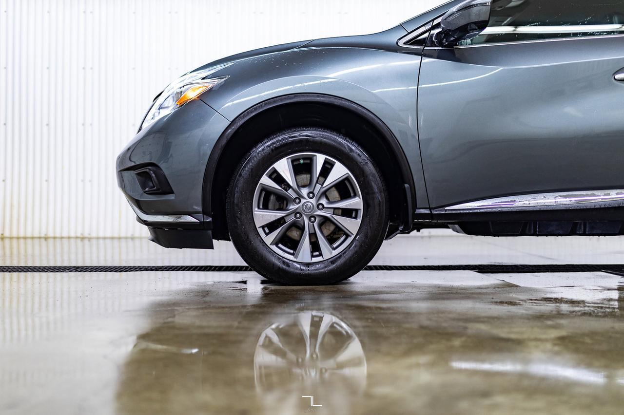 2016 Nissan Murano AWD SL Leather Roof Nav Red Deer AB