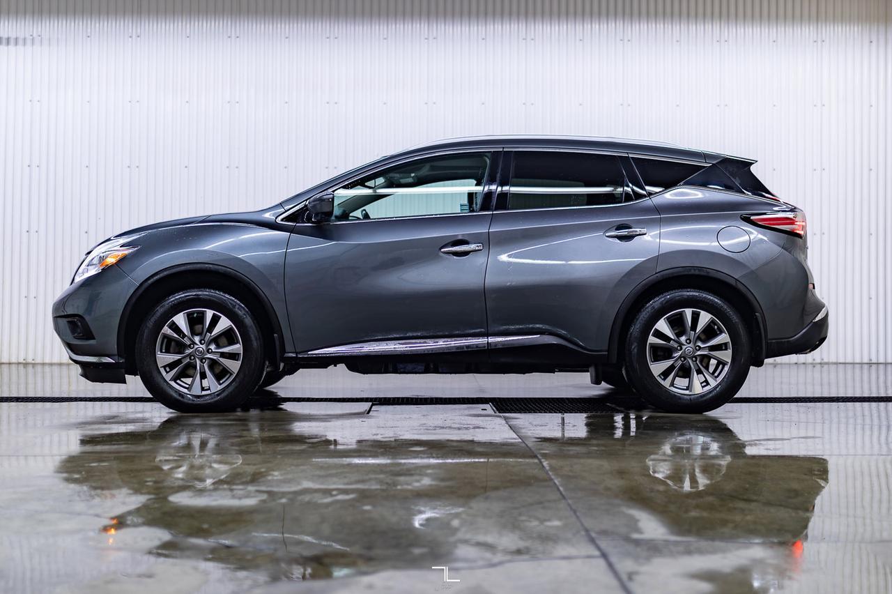 2016 Nissan Murano AWD SL Leather Roof Nav Red Deer AB