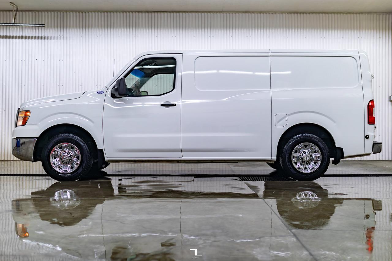 2016 Nissan NV 2500 SV Low Roof Cargo Van Nav BCam Red Deer AB