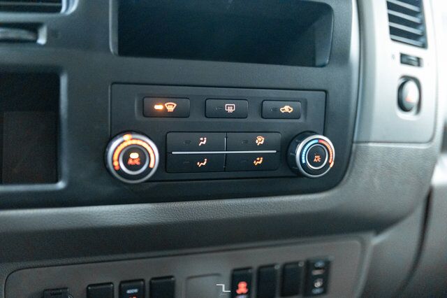 2016 Nissan NV 2500 SV Low Roof Cargo Van Nav BCam Red Deer AB