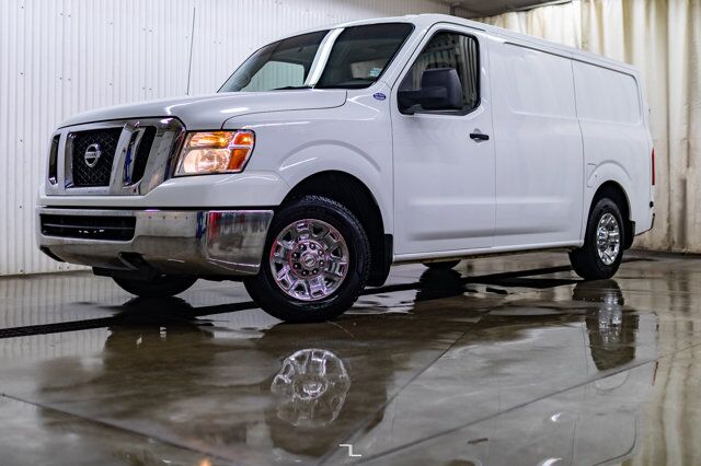 2016 Nissan NV 2500 SV Low Roof Cargo Van Nav BCam Red Deer AB