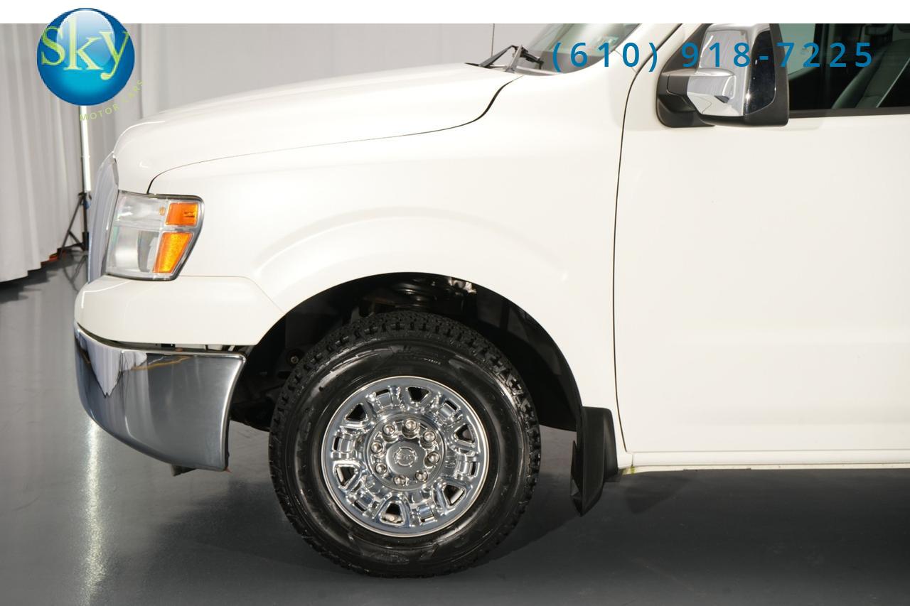2016 Nissan NVP 3500 SV 12-Passenger Van