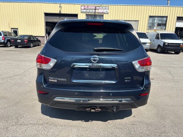 2016 Nissan Pathfinder Platinum Cleveland OH