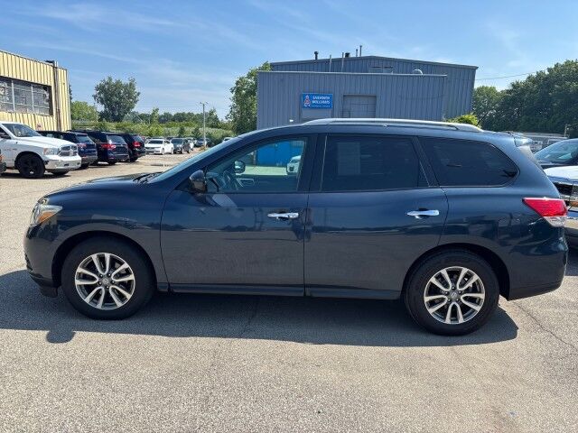 2016 Nissan Pathfinder Platinum Cleveland OH