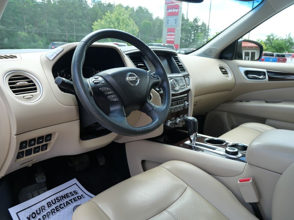 2016 Nissan Pathfinder Platinum Mt Pleasant MI