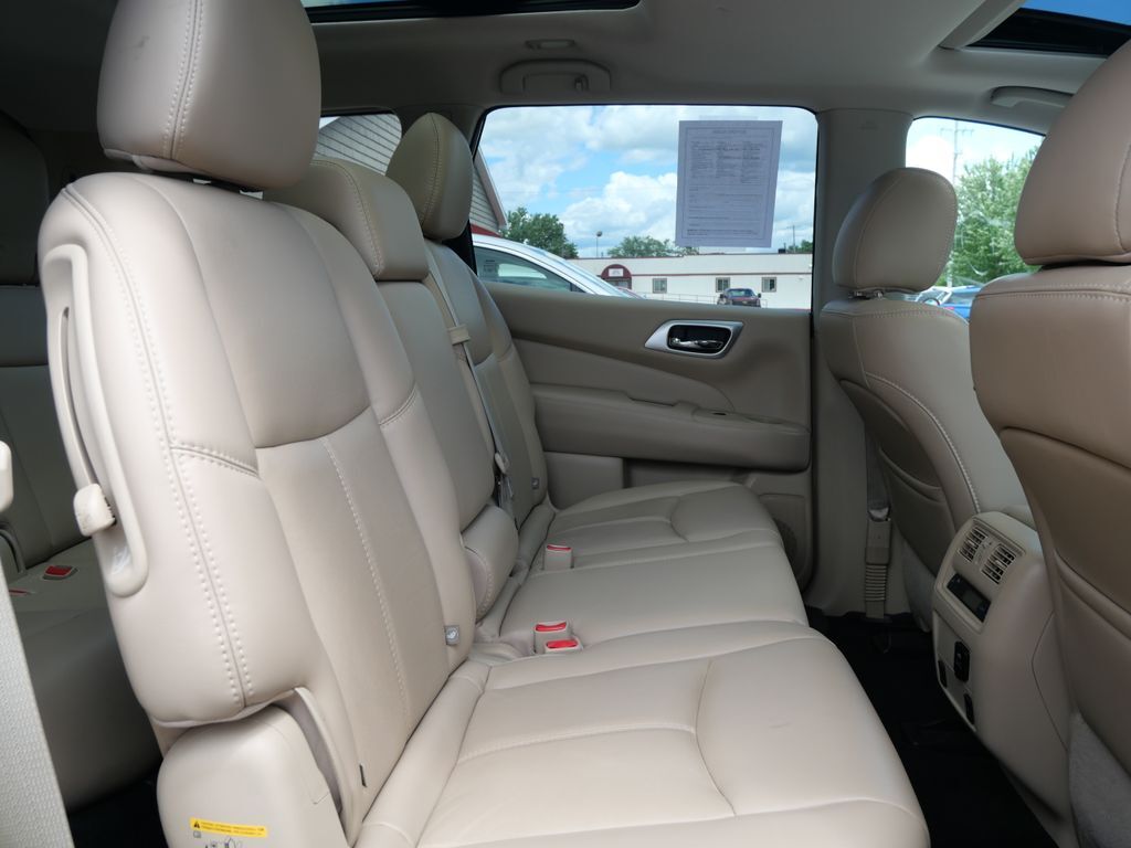 2016 Nissan Pathfinder Platinum Mt Pleasant MI