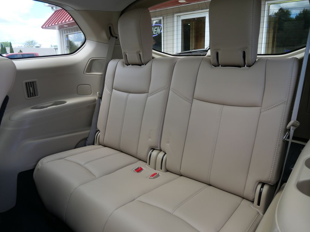 2016 Nissan Pathfinder Platinum Mt Pleasant MI