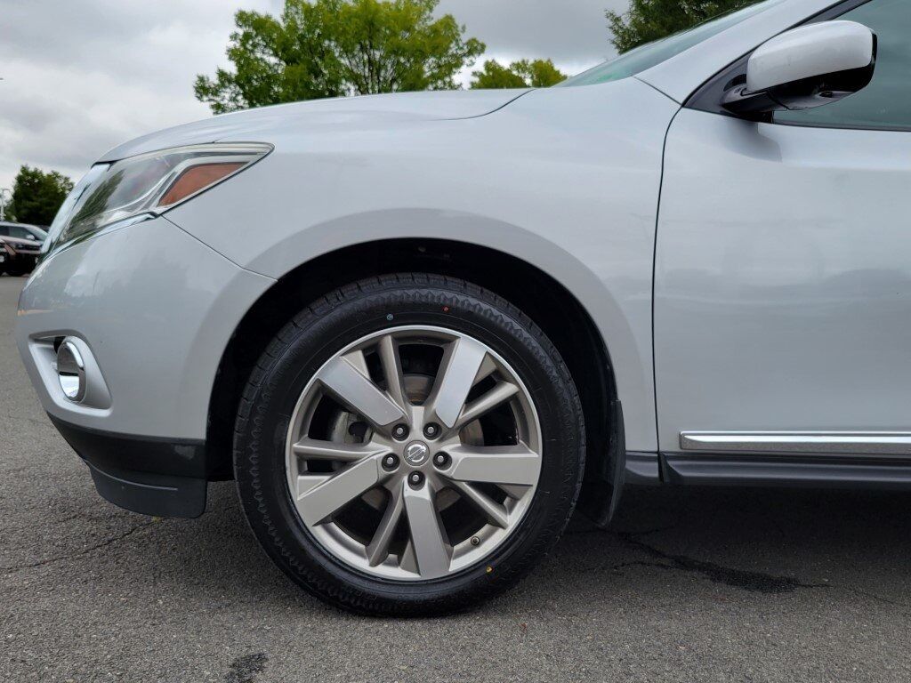 2016 Nissan Pathfinder Platinum Chantilly VA