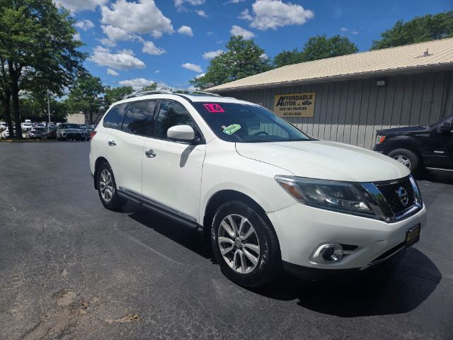2016 Nissan Pathfinder SL