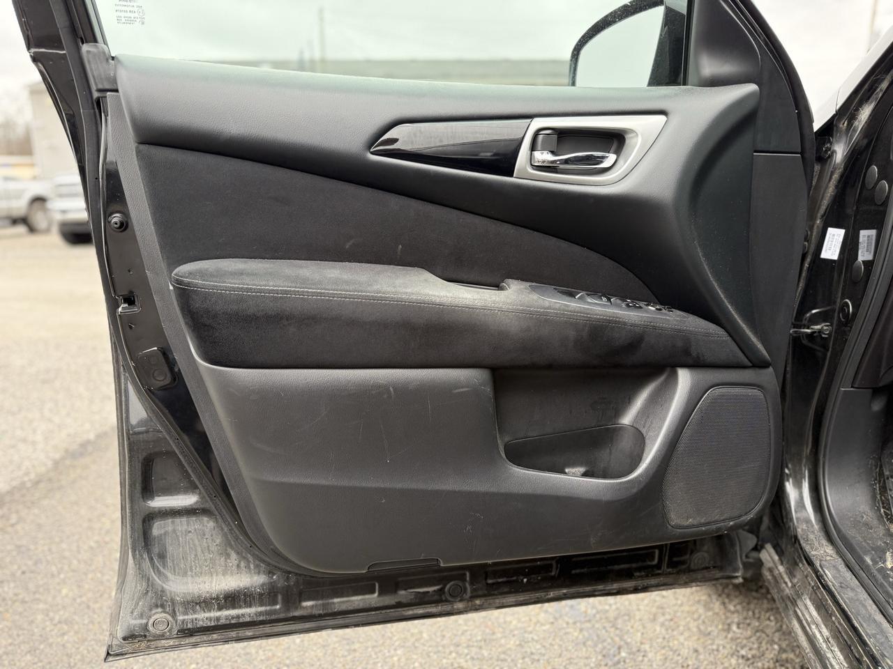 2016 Nissan Pathfinder SV Crestwood KY