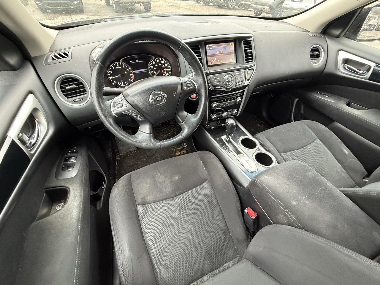 2016 Nissan Pathfinder SV Crestwood KY