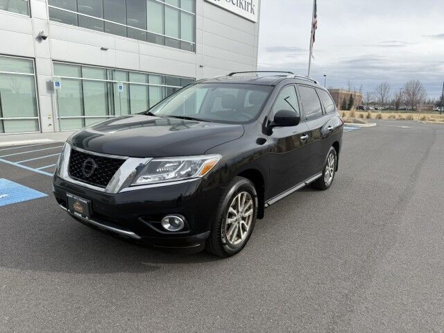 2016 Nissan Pathfinder SV