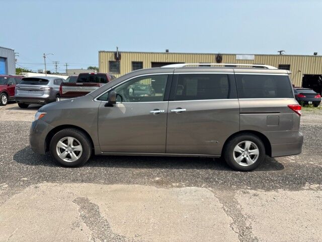 2016 Nissan Quest SV Cleveland OH