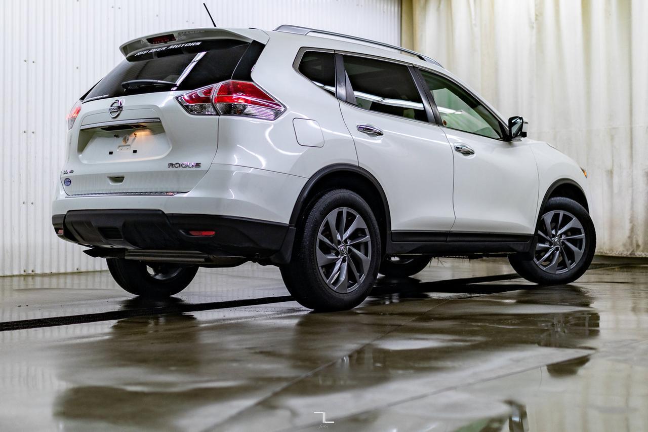 2016 Nissan Rogue AWD SL Leather Roof Nav BCam Red Deer AB