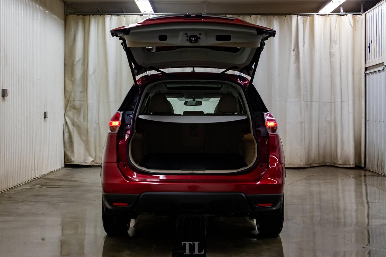 2016 Nissan Rogue AWD SL Leather Roof Nav BCam Red Deer AB