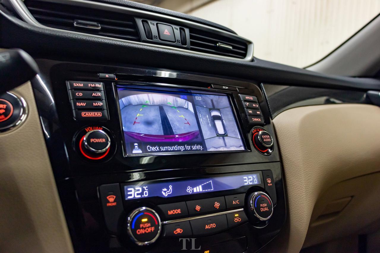 2016 Nissan Rogue AWD SL Leather Roof Nav BCam Red Deer AB