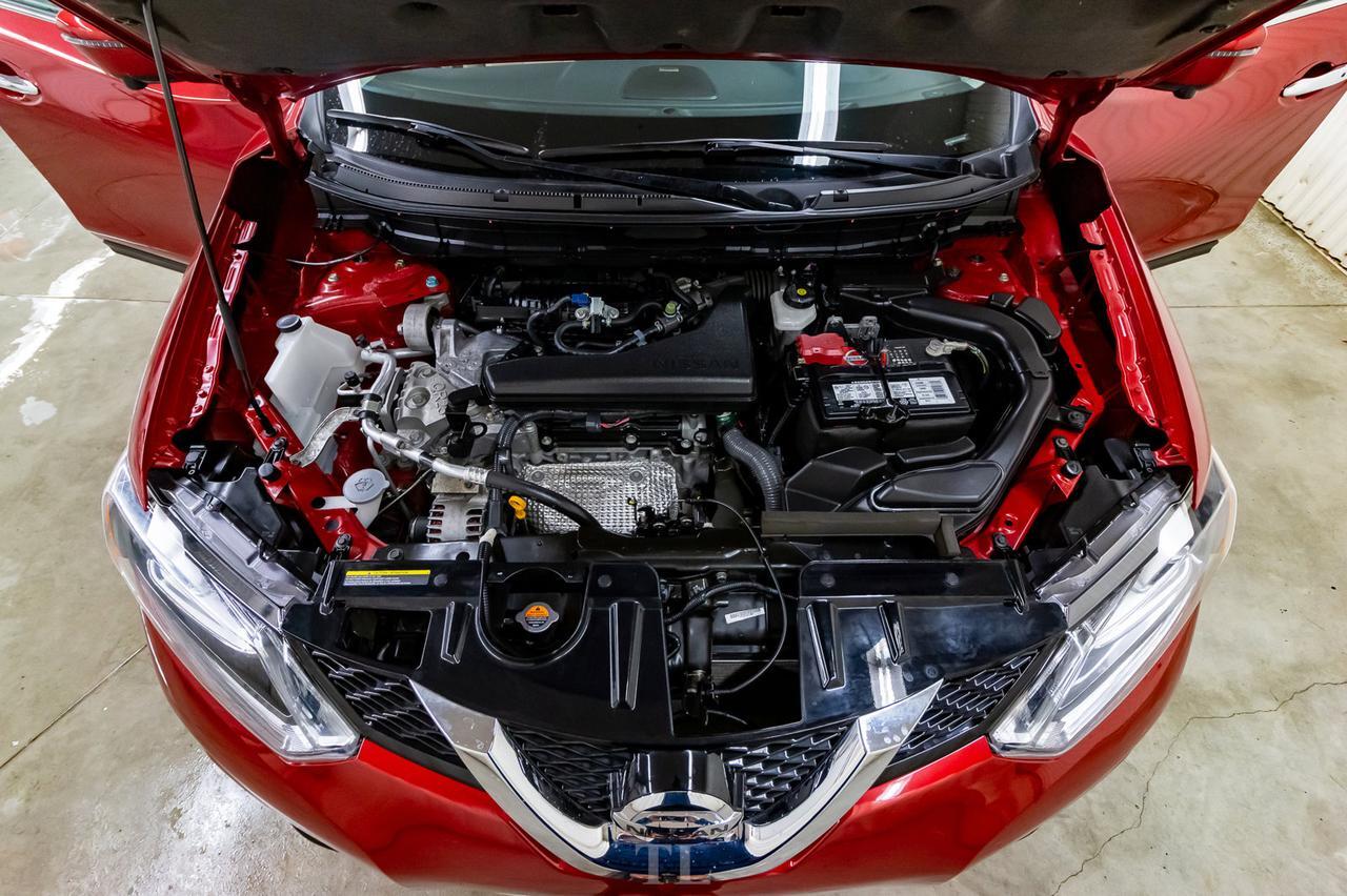 2016 Nissan Rogue AWD SL Leather Roof Nav BCam Red Deer AB