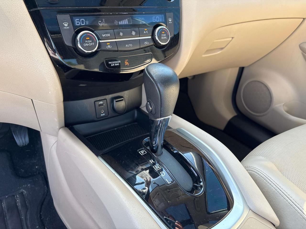 2016 Nissan Rogue FWD 4dr SL Indianapolis IN
