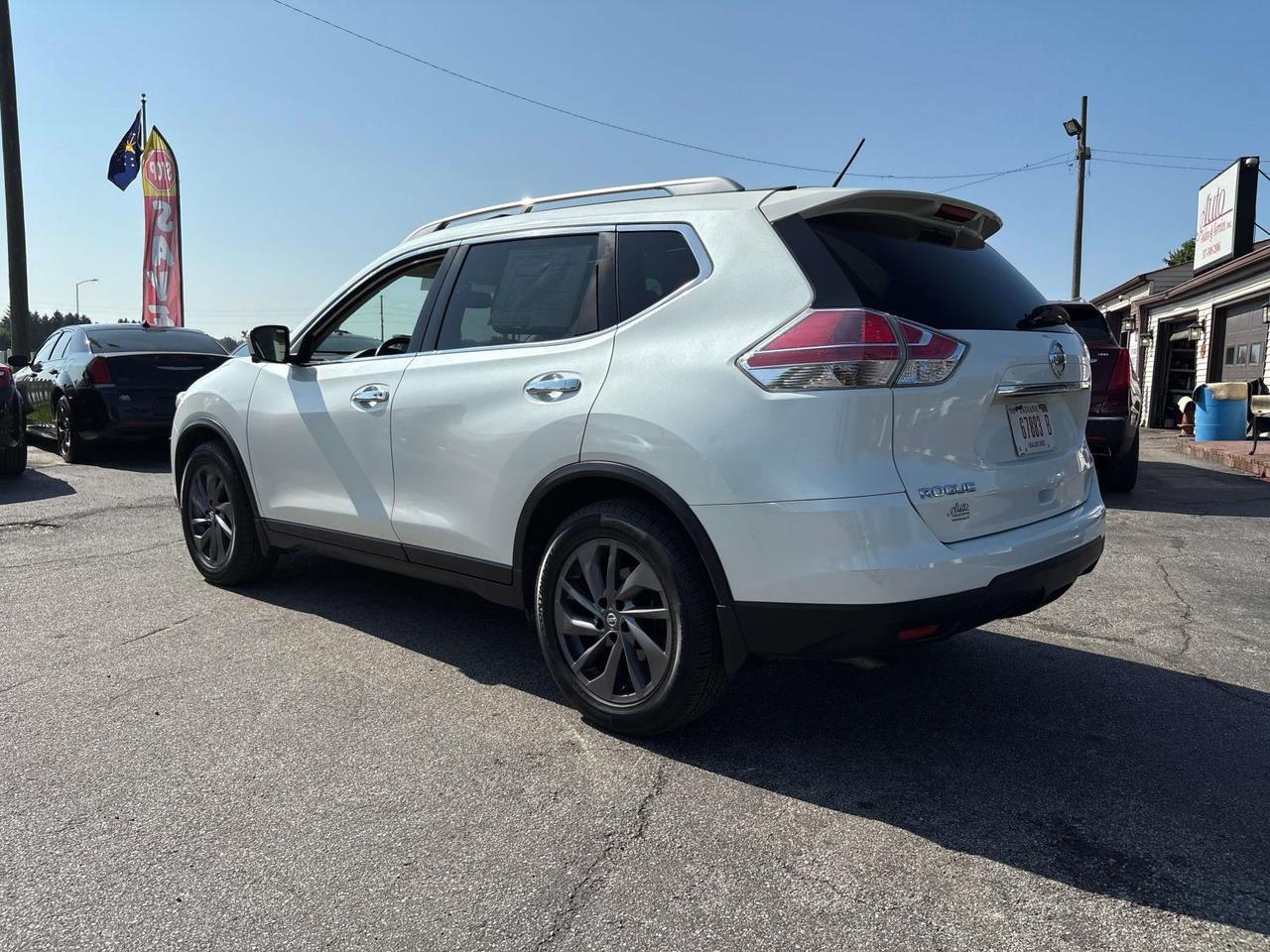 2016 Nissan Rogue FWD 4dr SL Indianapolis IN