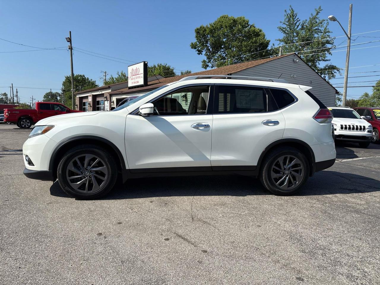 2016 Nissan Rogue FWD 4dr SL Indianapolis IN