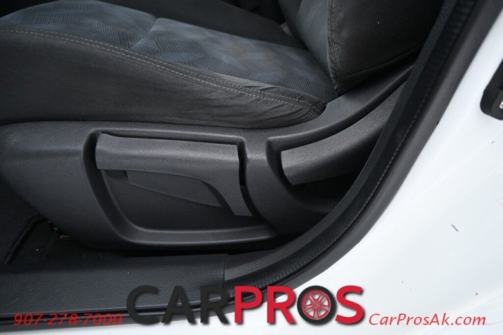 2016 Nissan Rogue S - AWD - Automatic - Power Windows and Door Locks - Bluetooth - Cruise Control - Keyless Entry Anchorage AK