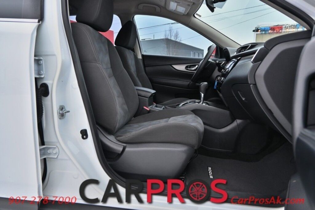 2016 Nissan Rogue S - AWD - Automatic - Power Windows and Door Locks - Bluetooth - Cruise Control - Keyless Entry Anchorage AK