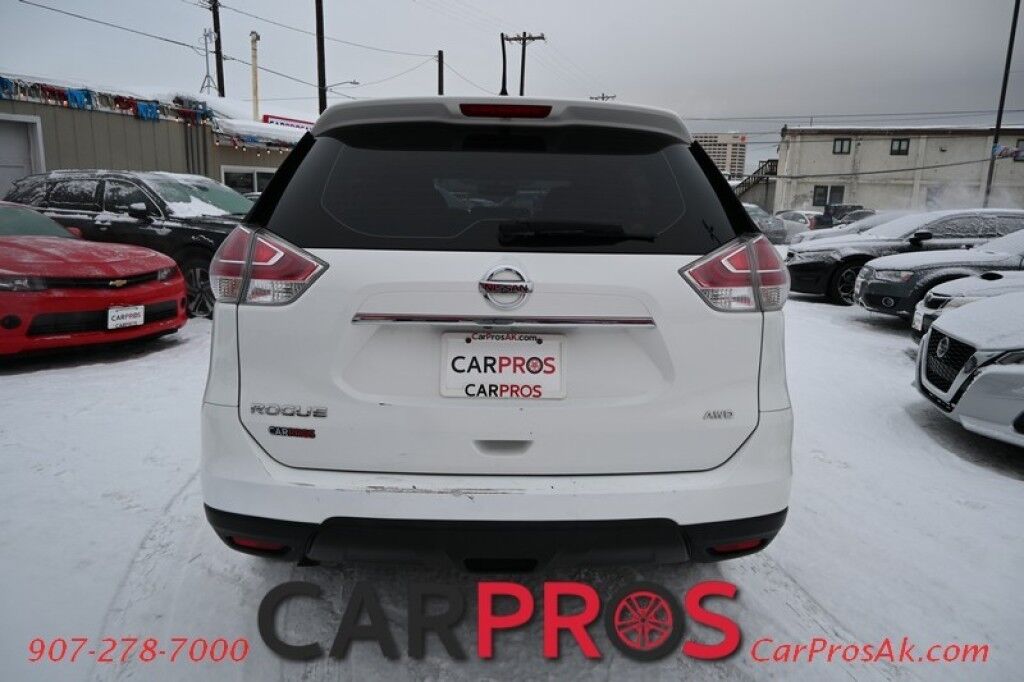 2016 Nissan Rogue S - AWD - Automatic - Power Windows and Door Locks - Bluetooth - Cruise Control - Keyless Entry Anchorage AK