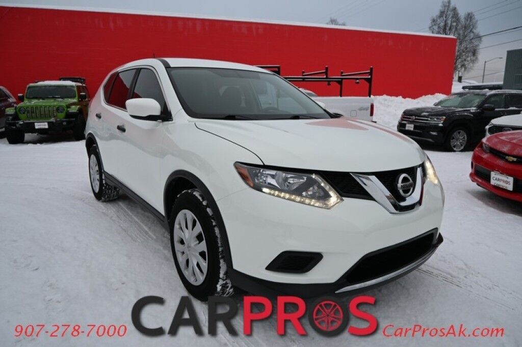 2016 Nissan Rogue S - AWD - Automatic - Power Windows and Door Locks - Bluetooth - Cruise Control - Keyless Entry