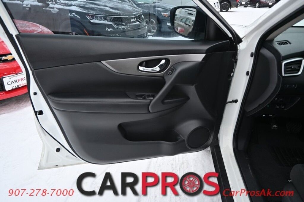 2016 Nissan Rogue S - AWD - Automatic - Power Windows and Door Locks - Bluetooth - Cruise Control - Keyless Entry Anchorage AK