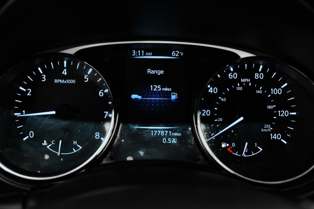 2016 Nissan Rogue S AUTOMATIC REAR CAMERA BLUETOOTH CRUISE CONTROL REMOTE KEYLESS Carrollton TX