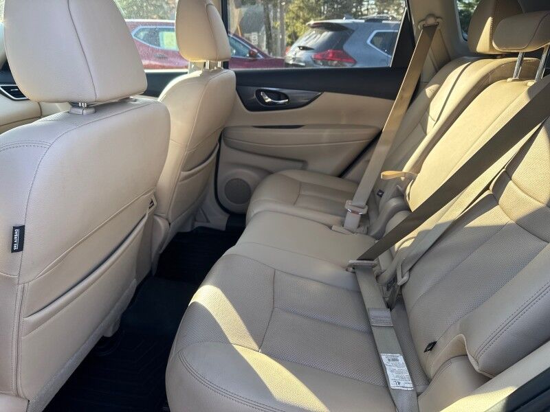 2016 Nissan Rogue SL - LEATHER - SUNROOF - NEW TIRES Webster MA