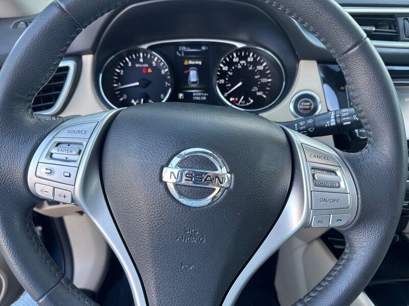 2016 Nissan Rogue SL - LEATHER - SUNROOF - NEW TIRES Webster MA