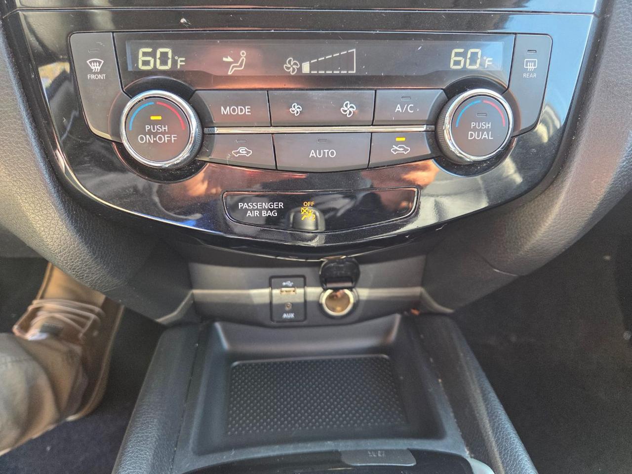 2016 Nissan Rogue SL Charlton MA