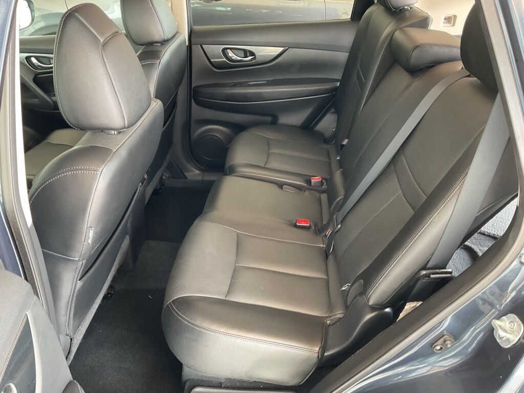 2016 Nissan Rogue SL Duluth MN
