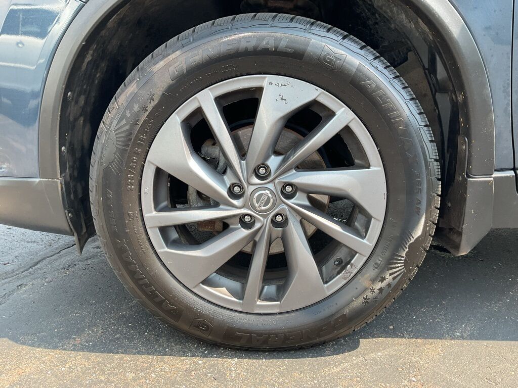 2016 Nissan Rogue SL Duluth MN