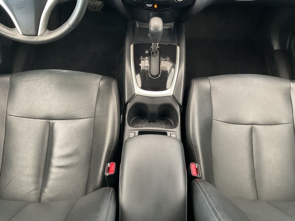 2016 Nissan Rogue SL Duluth MN