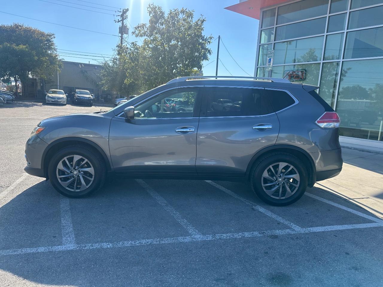 2016 Nissan Rogue SL FWD Austin TX