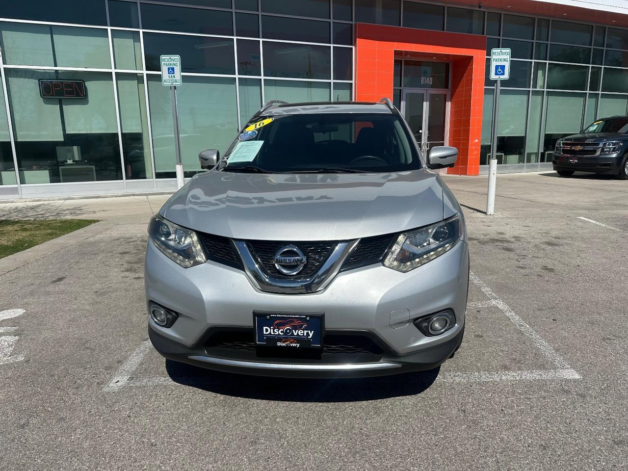 2016 Nissan Rogue SL FWD