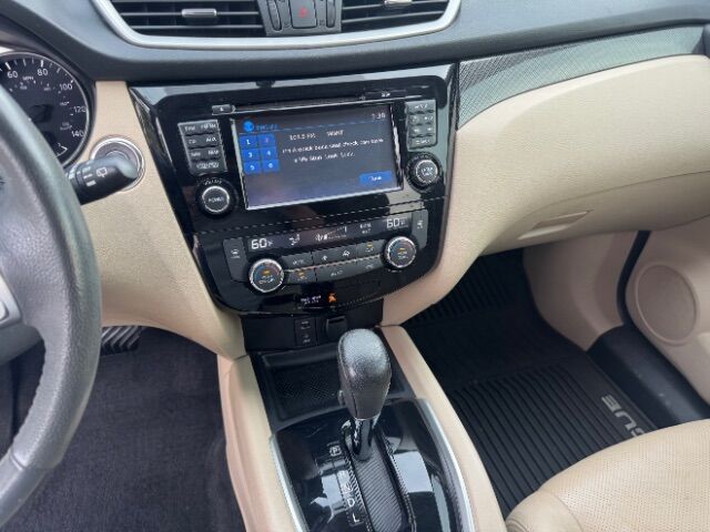 2016 Nissan Rogue SL Gaston SC