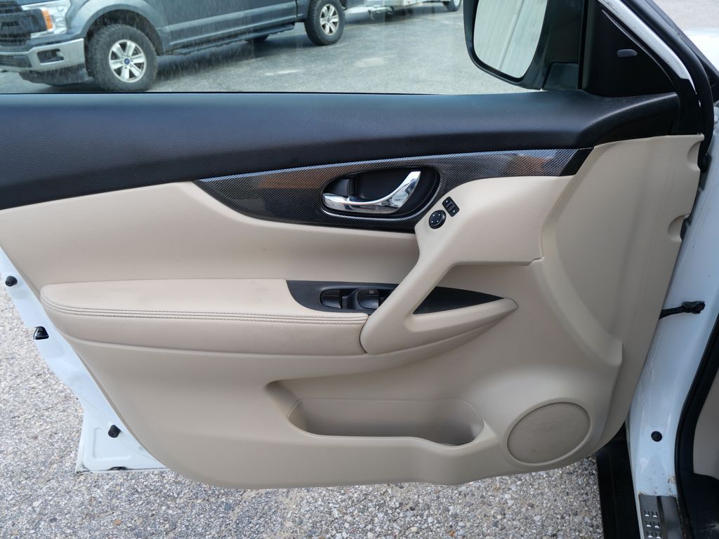 2016 Nissan Rogue SL Mt Pleasant MI