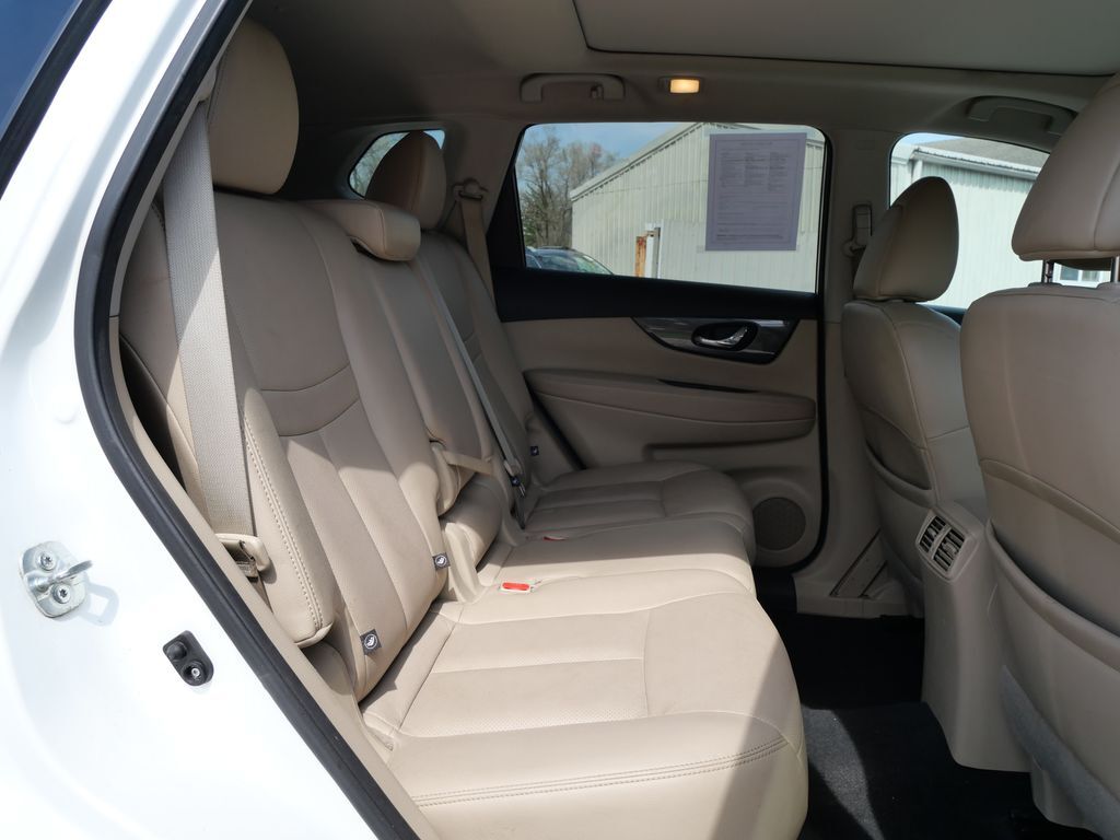 2016 Nissan Rogue SL Mt Pleasant MI