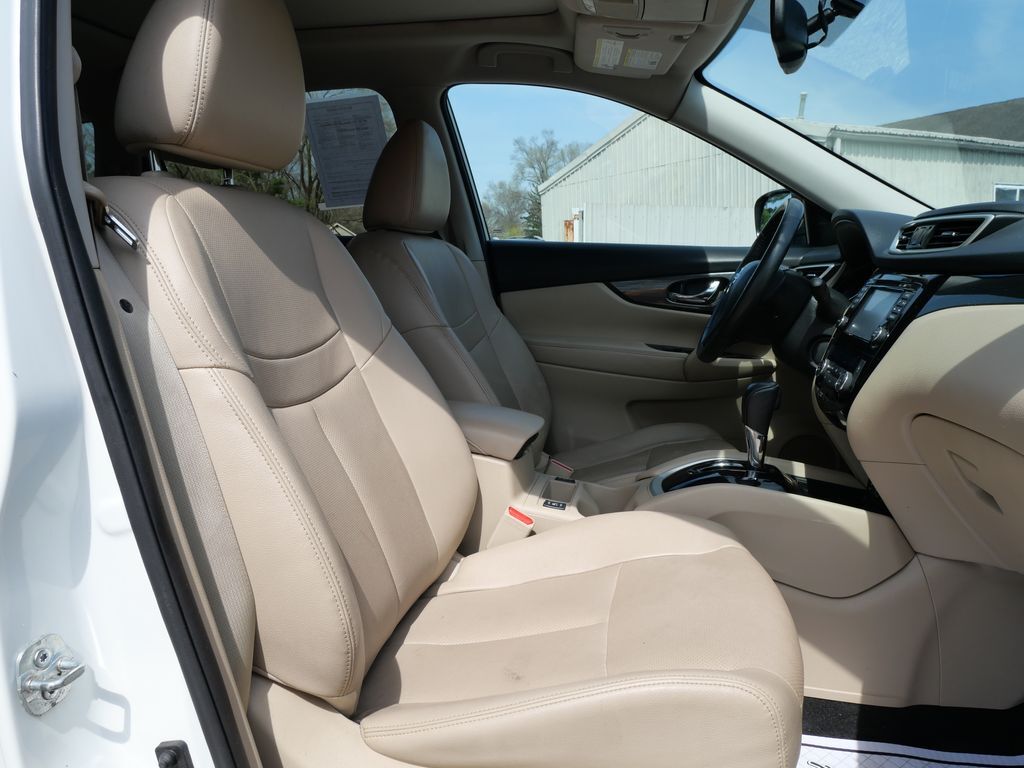 2016 Nissan Rogue SL Mt Pleasant MI