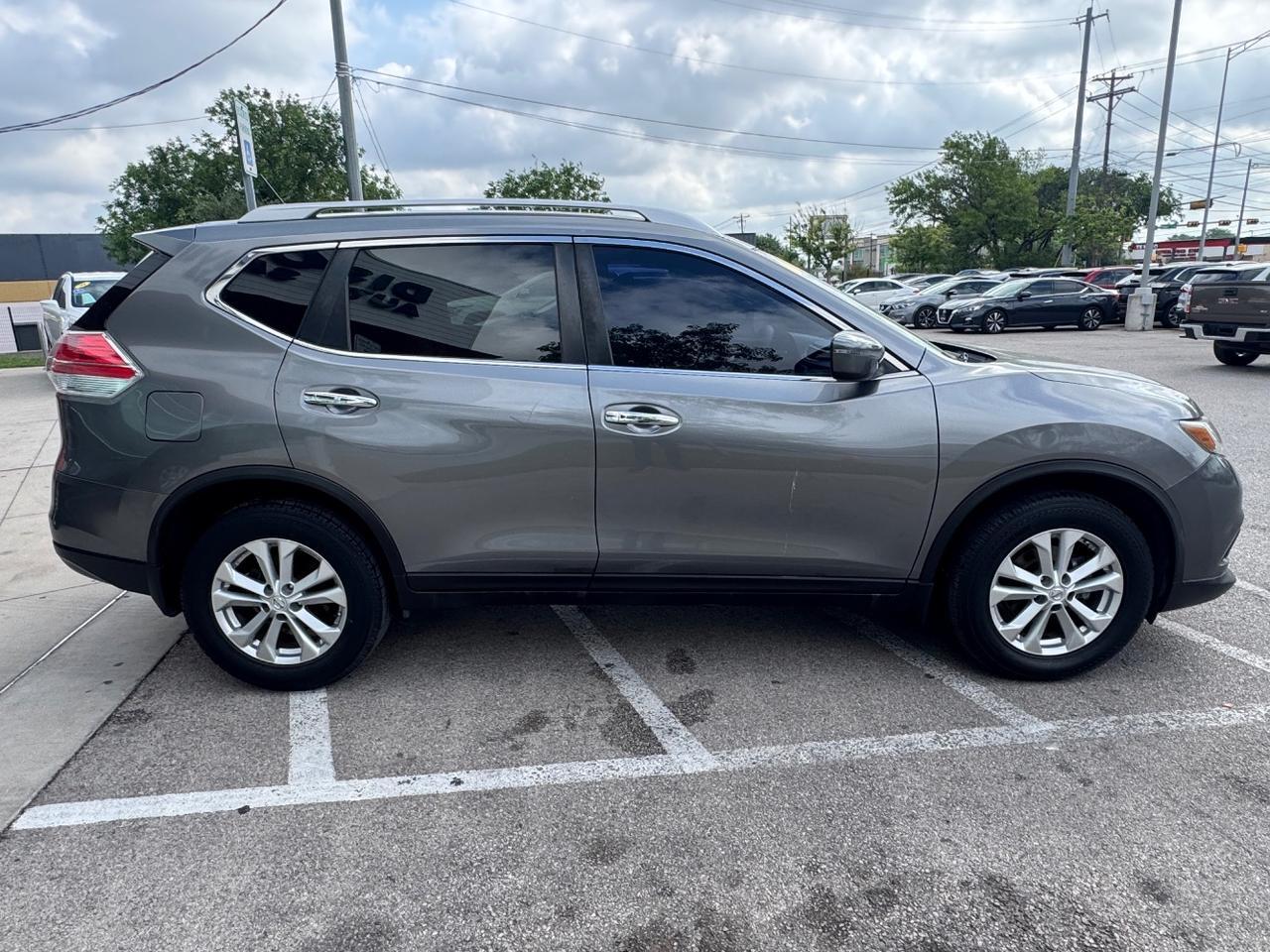 2016 Nissan Rogue SV 2WD Austin TX
