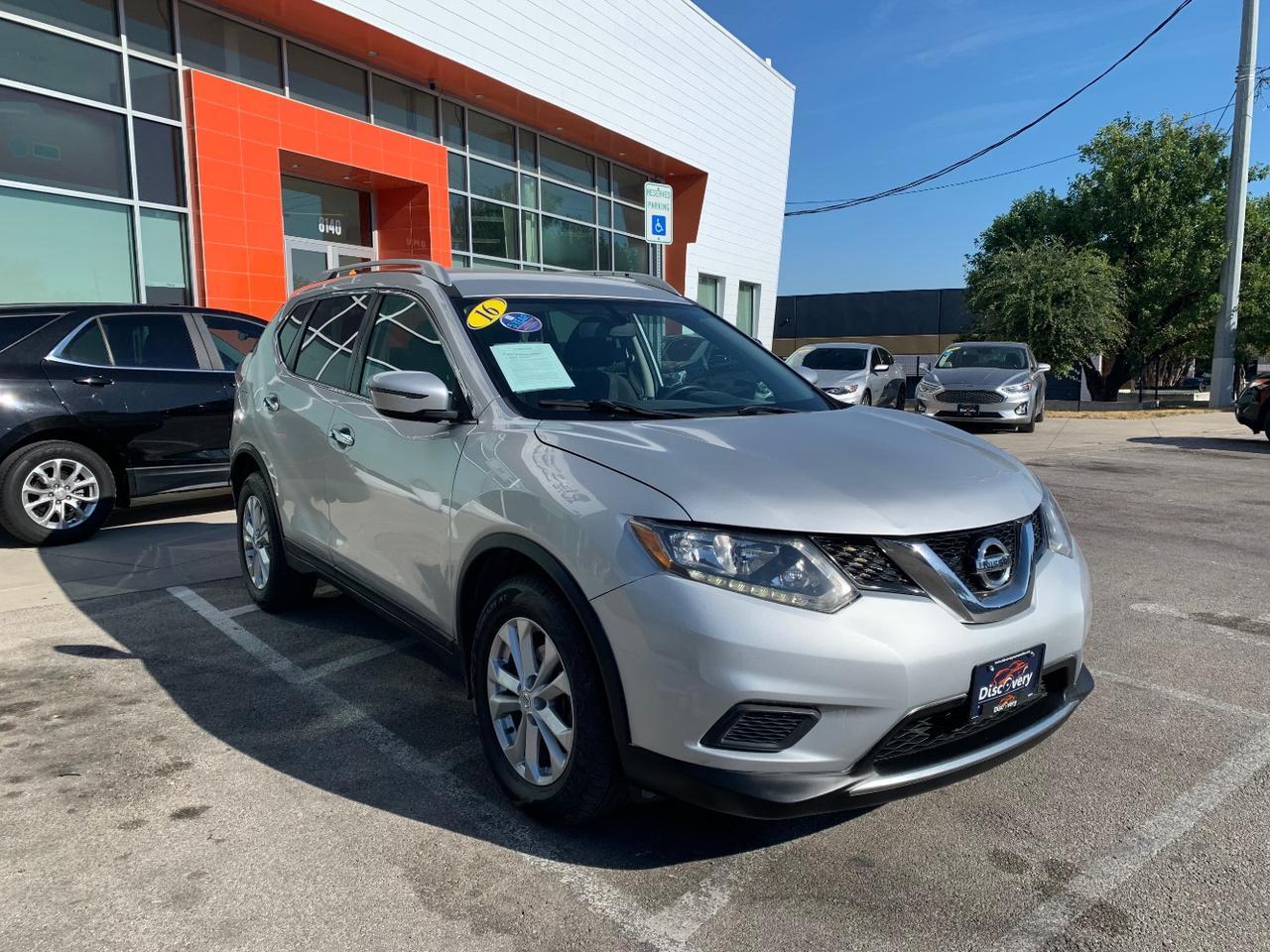 2016 Nissan Rogue SV 2WD
