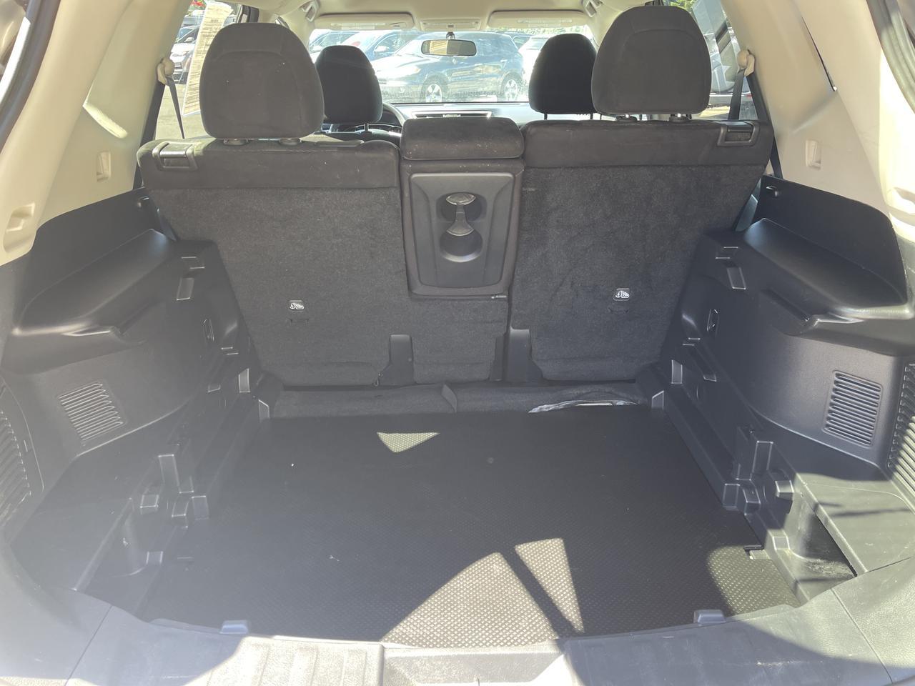 2016 Nissan Rogue SV AWD Hayden ID